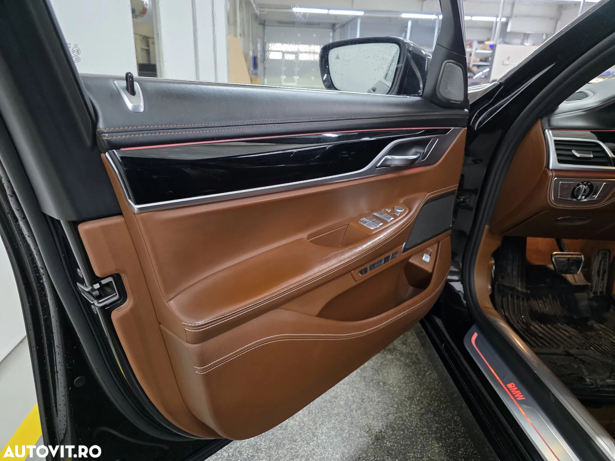 BMW Seria 7 730Ld xDrive - 13