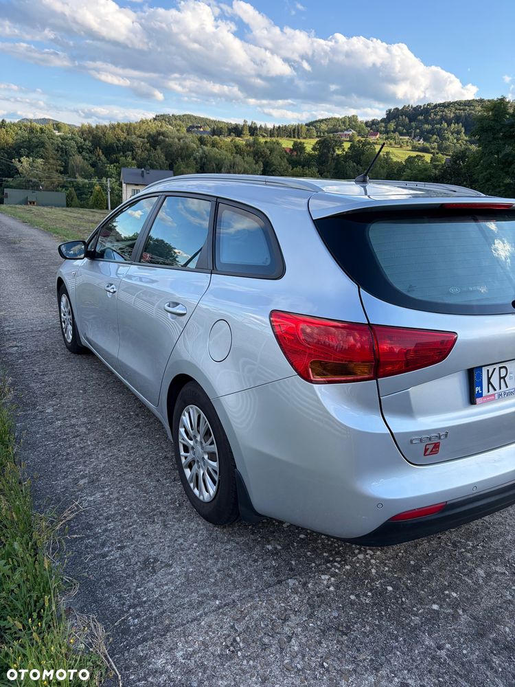 Kia Ceed 1.4 CRDi M - 5