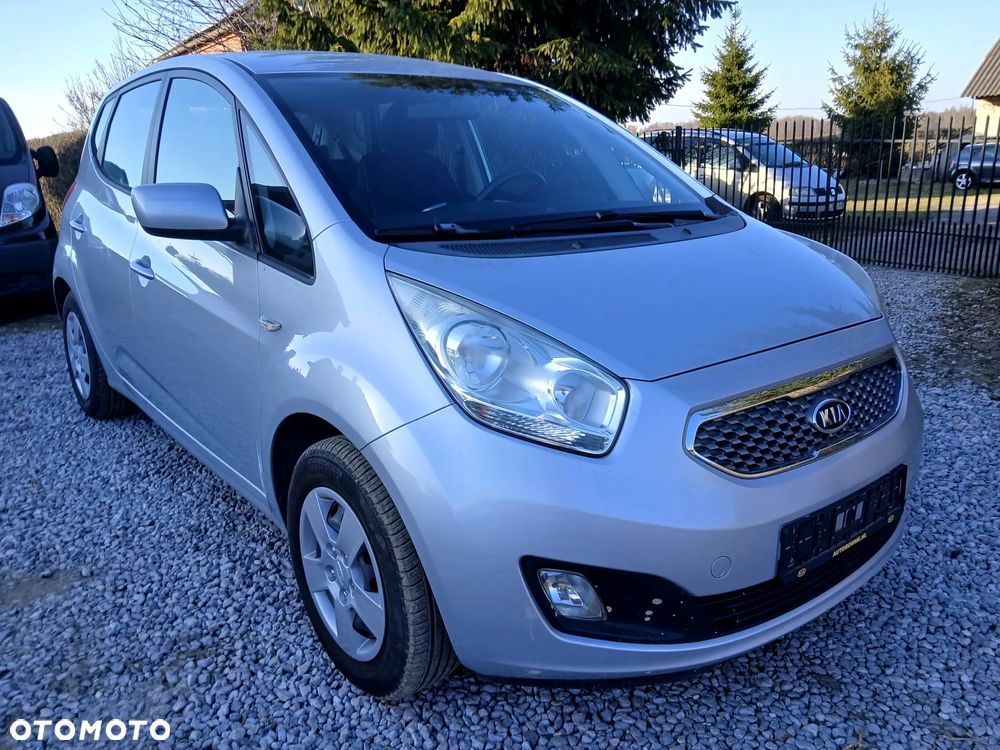 Kia Venga - 20