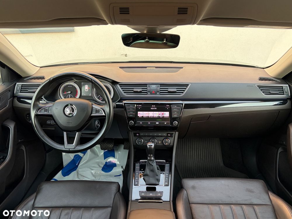 Skoda Superb 2.0 TSI 4x4 DSG L&K - 12