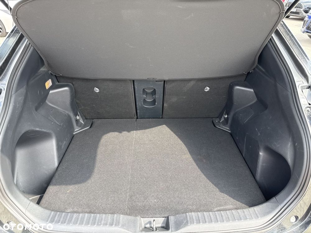 Toyota Yaris Cross Hybrid 1.5 Style - 25