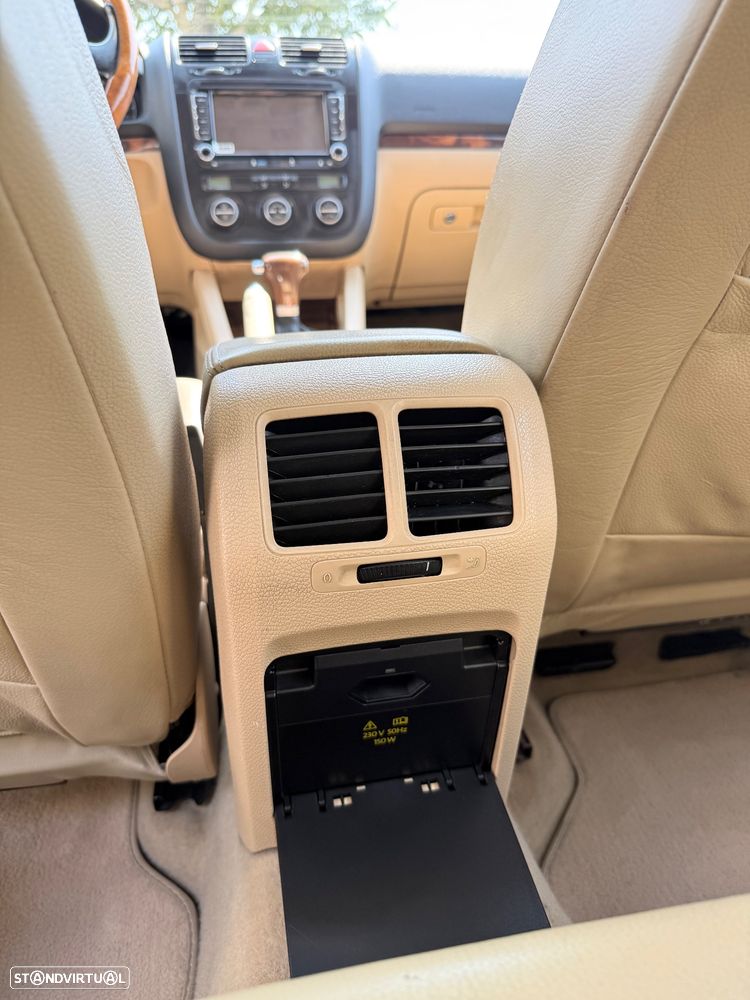 VW Jetta - 11