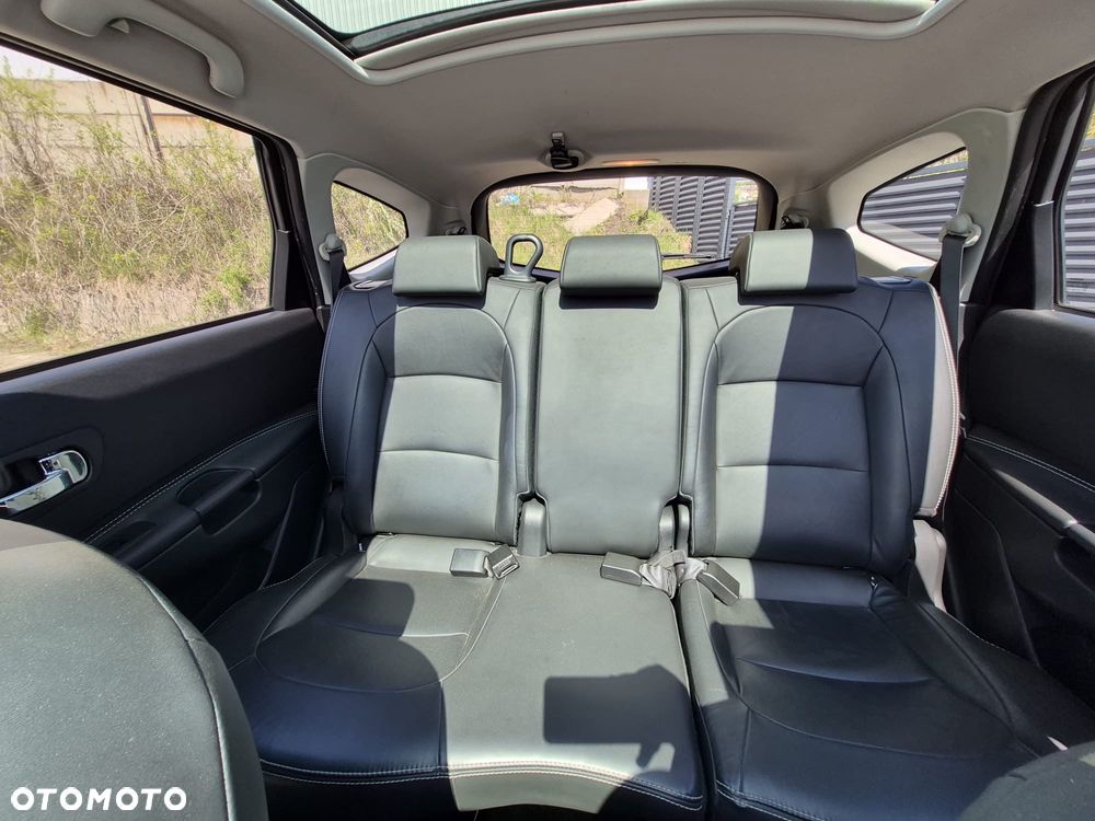 Nissan Qashqai+2 2.0 dCi DPF 4x4 tekna - 10