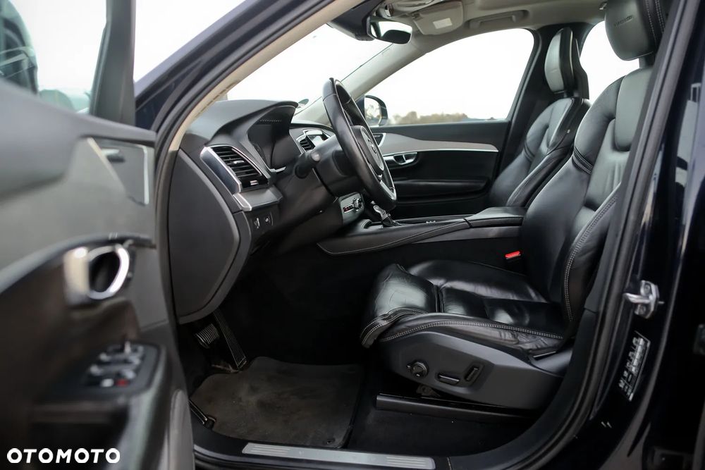 Volvo XC 90 D5 AWD Inscription 7os - 19