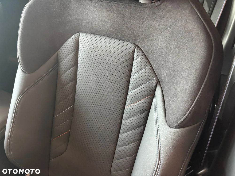 BMW X3 - 11