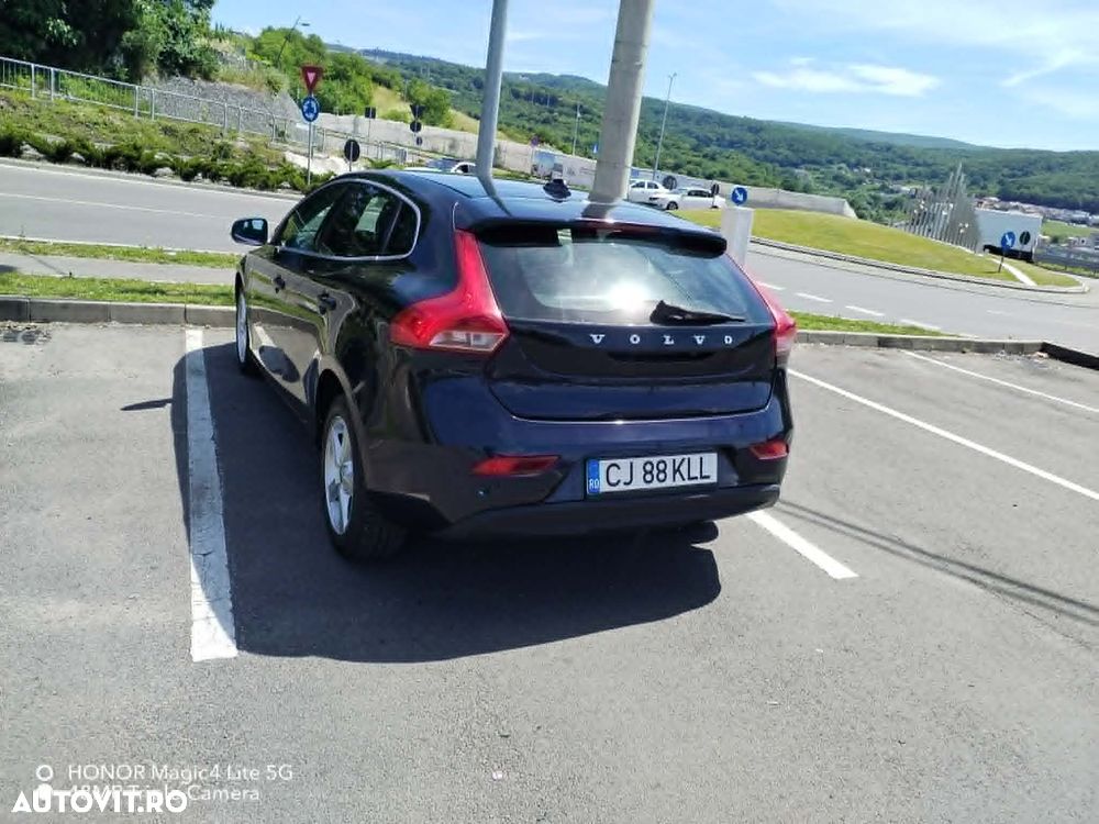 Volvo V40 D2 Basic - 10