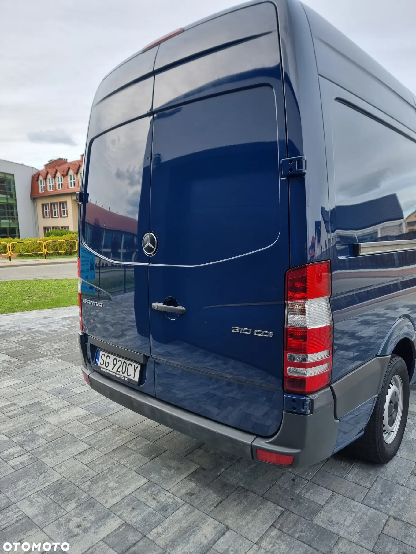 Mercedes-Benz Sprinter - 6