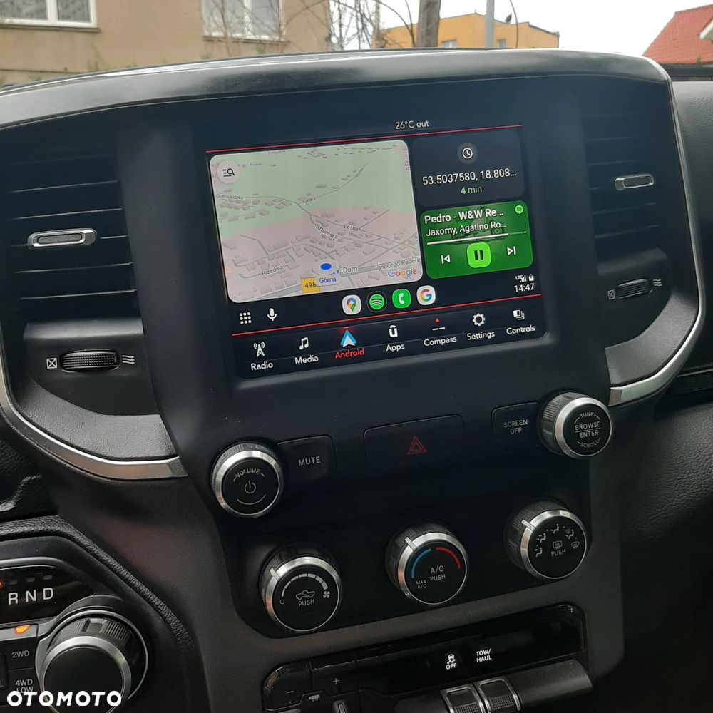 RAM 1500 Crew Cab Shortbed Bighorn - 13