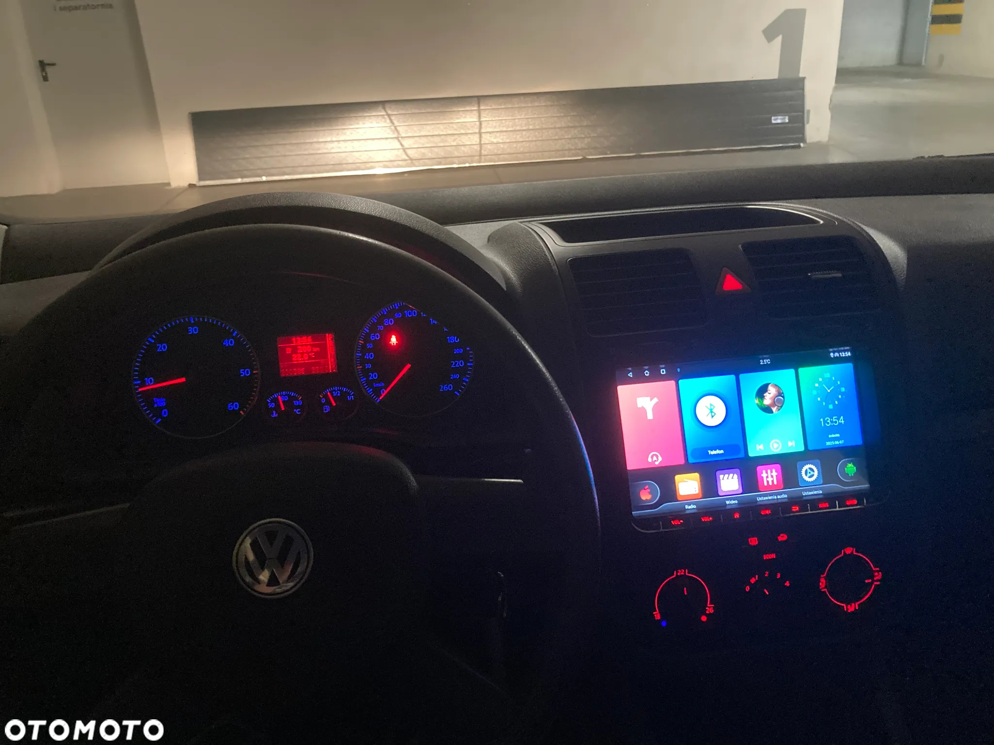 Volkswagen Golf 1.9 TDI DSG Trendline - 11