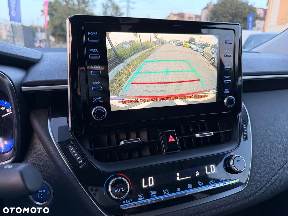 Toyota Corolla 1.8 Hybrid Club - 37