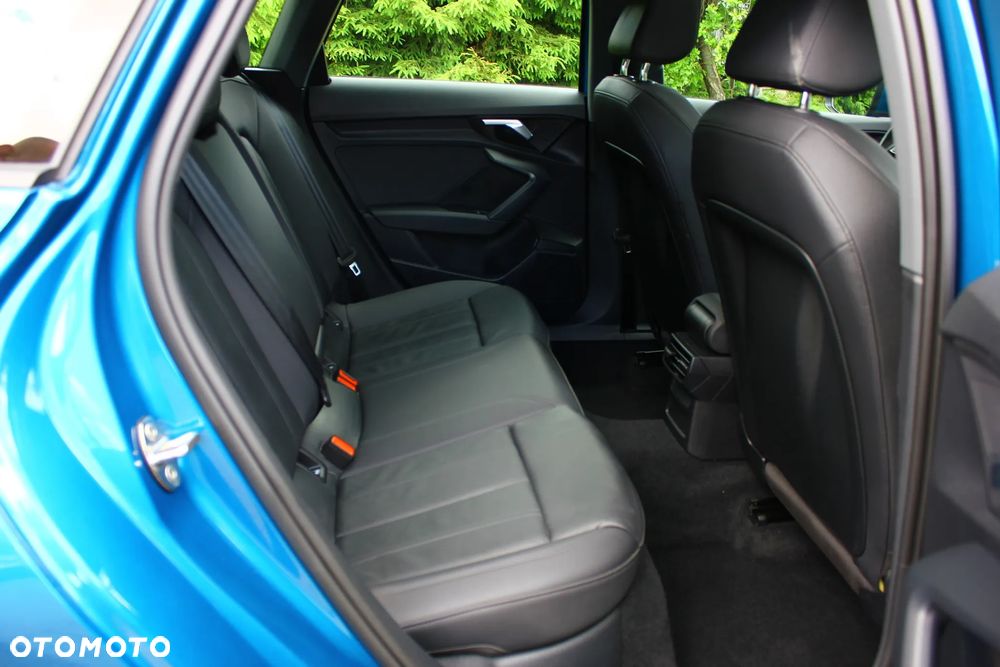 Audi A3 Sportback 35 TDI S tronic advanced - 35