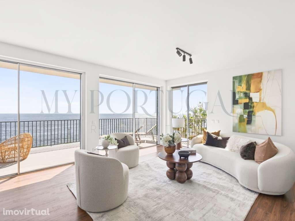 Moradia Bifamiliar de Luxo com Vista Mar 180º em São Pedro do Estoril - Grande imagem: 2/43
