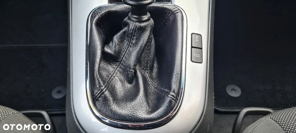 Chevrolet Cruze 1.4T LT+ - 30