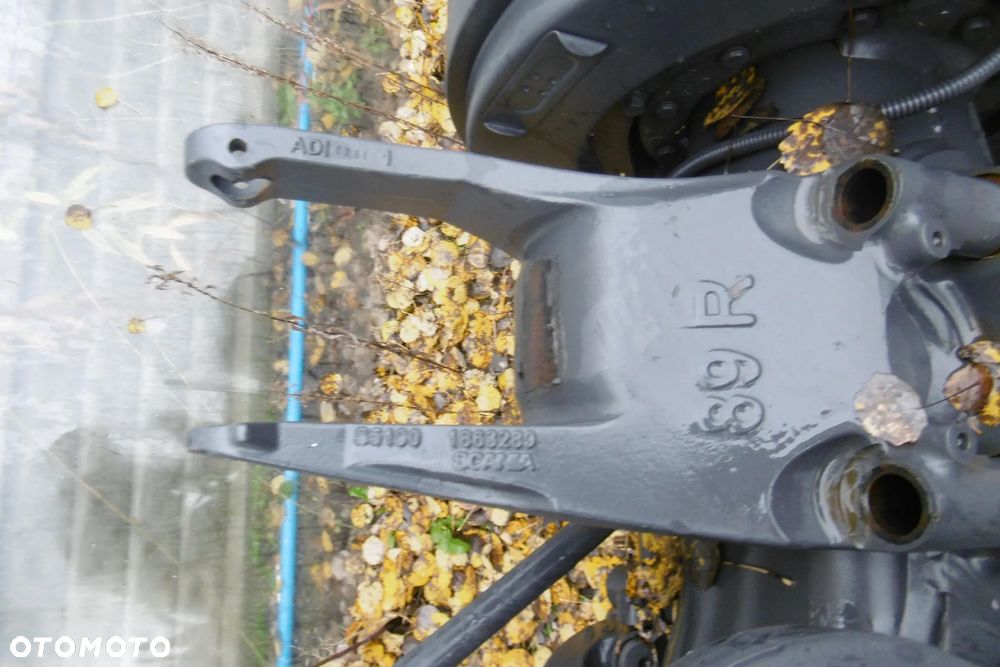 Ślizg resora Scania 6x4 8x4 Nowy Model - 8