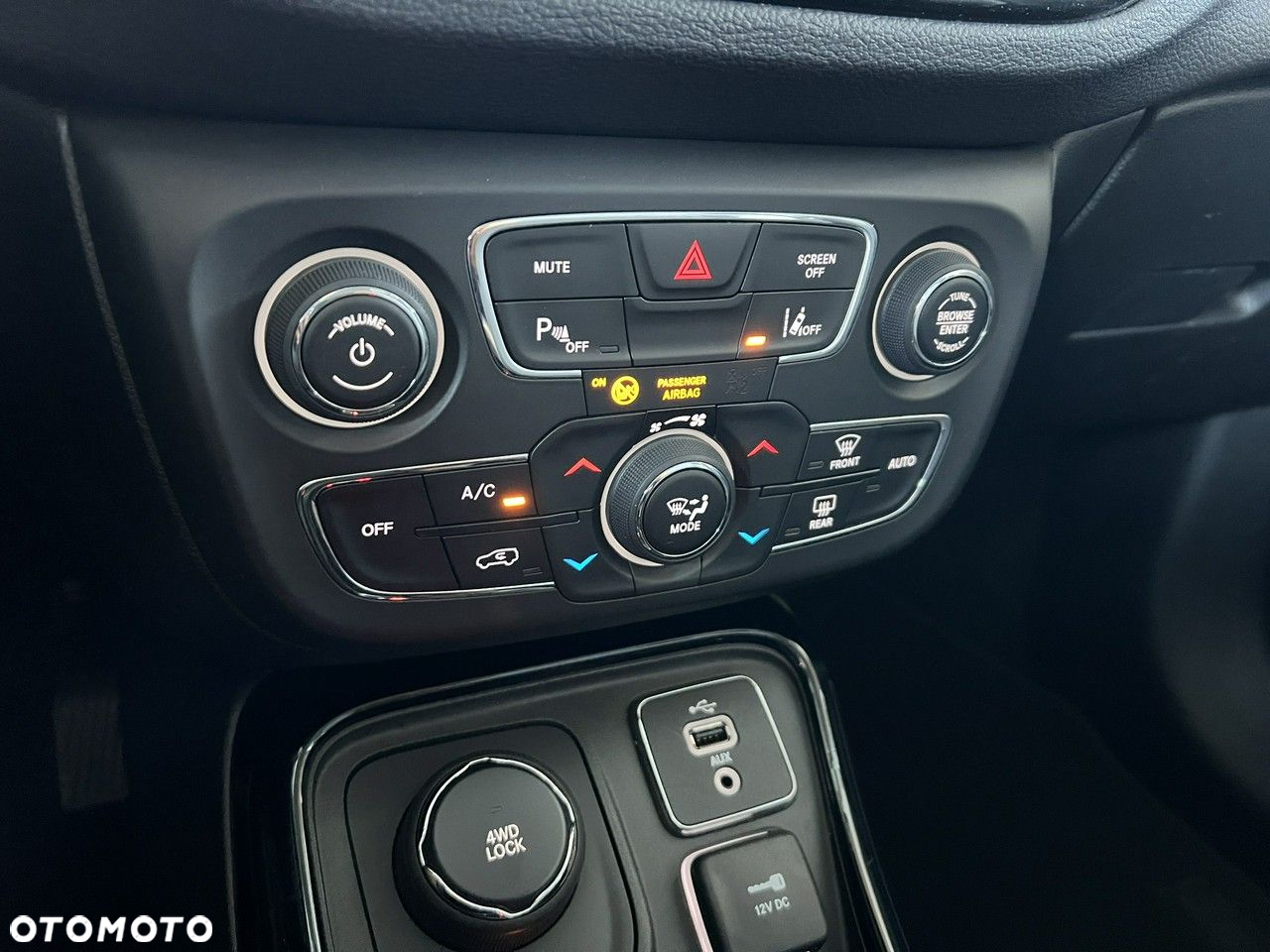 Jeep Compass 1.4 TMair Limited 4WD S&S - 25