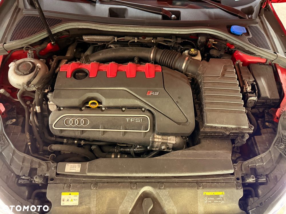 Audi RS3 Limousine TFSI Quattro S tronic - 11