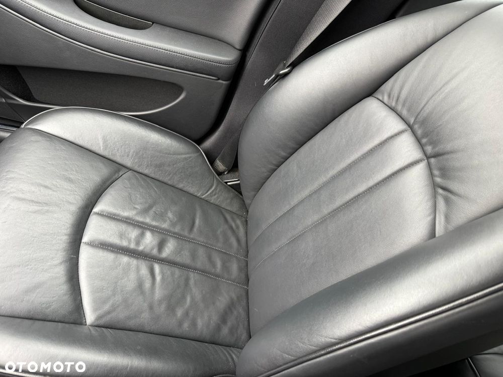 Mercedes-Benz CLS 350 - 18