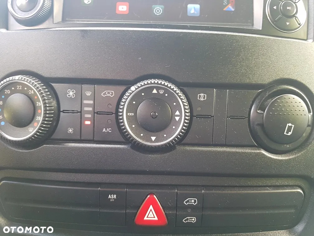 Mercedes-Benz SPRINTER - 20