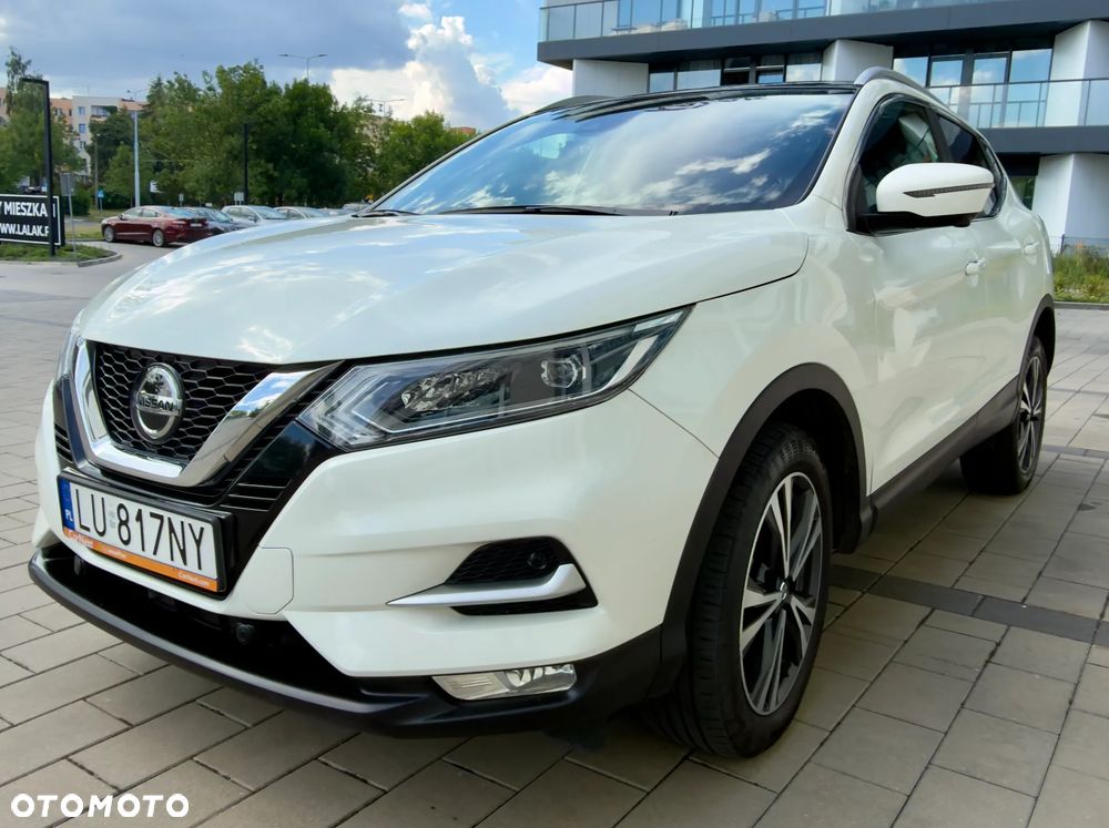 Nissan Qashqai 1.3 DIG-T N-Connecta - 1