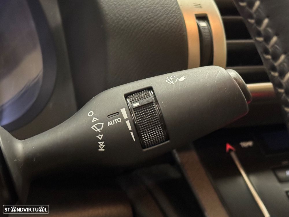 Lexus IS 300H Pack Executive+ - 21