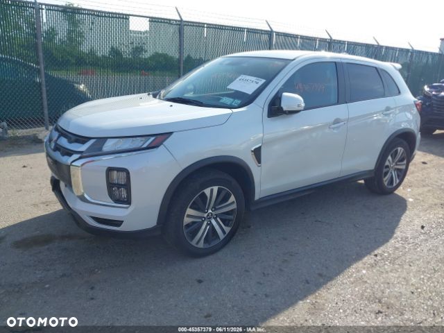 Mitsubishi Outlander - 3