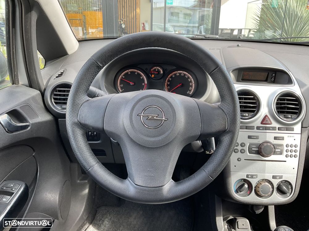 Opel Corsa 1.3 CDTi Enjoy - 31