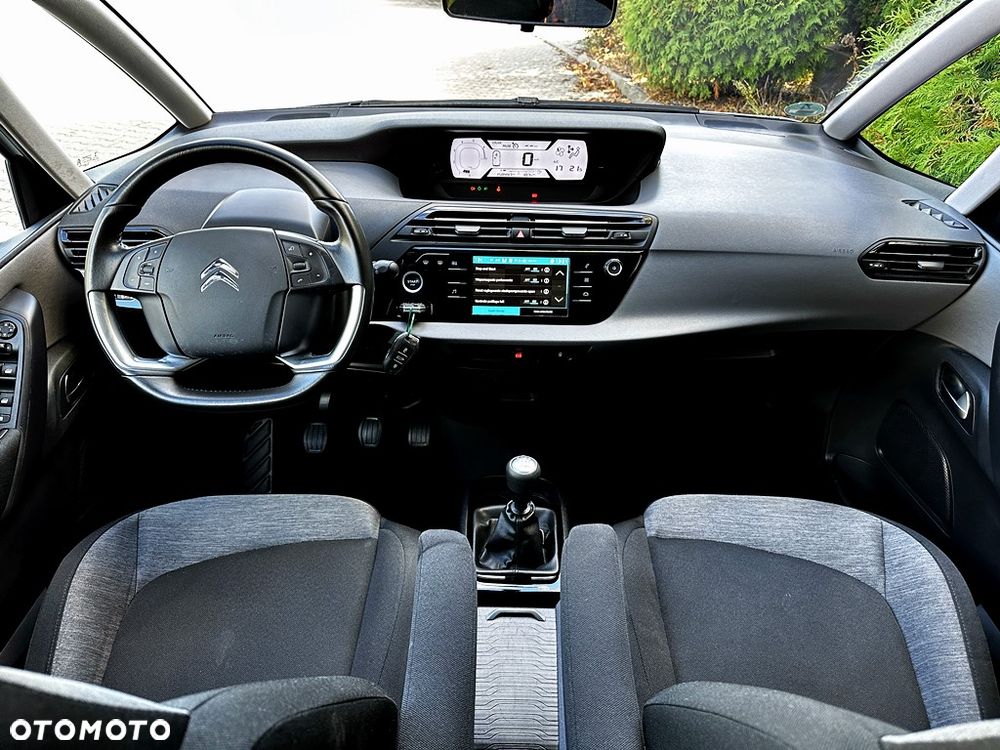Citroën C4 Grand Picasso PureTech 130 Stop&Start FEEL - 28