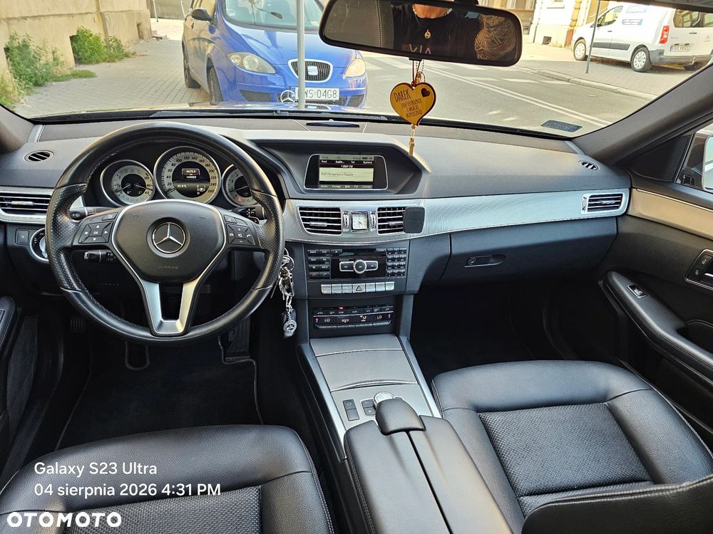 Mercedes-Benz Klasa E 200 7G-TRONIC Elegance - 18