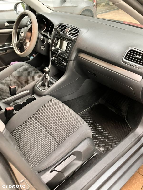 Volkswagen Golf VI 1.6 TDI Comfortline - 8