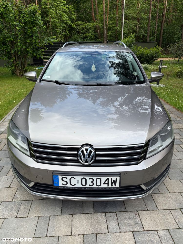 Volkswagen Passat 2.0 TDI 4Mot Comfortline - 10