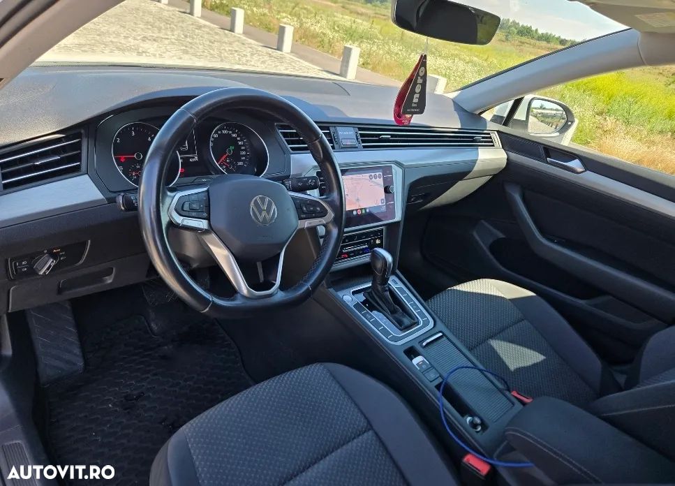 Volkswagen Passat 2.0 TDI DSG Comfortline - 7