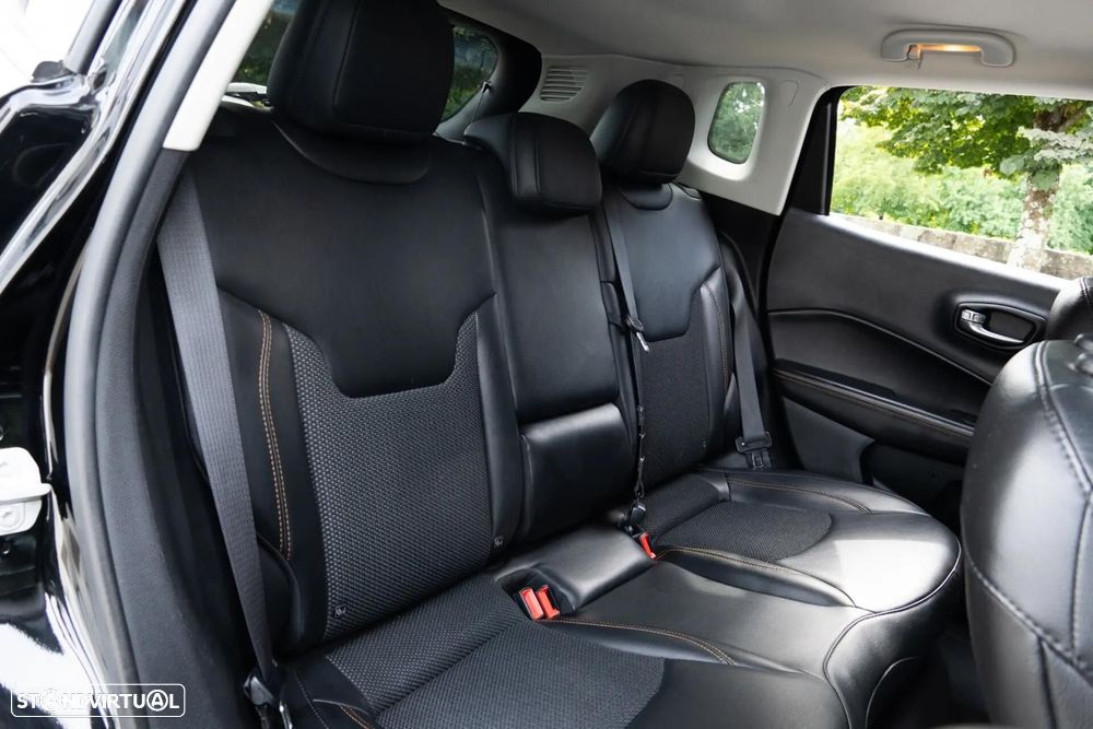 Jeep Compass 1.3 T S DCT - 9