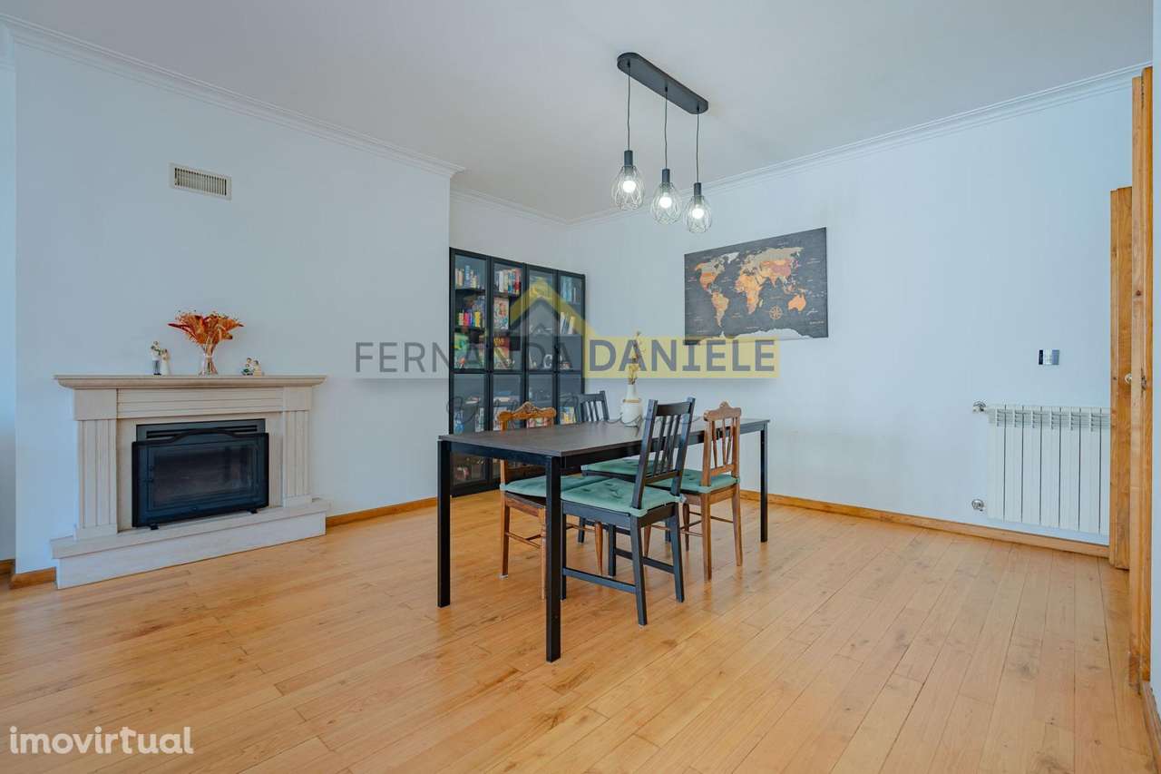 Oportunidade! Apartamento T3 com Suíte e Garagem em Vila Nova de Gaia - Grande imagem: 4/42