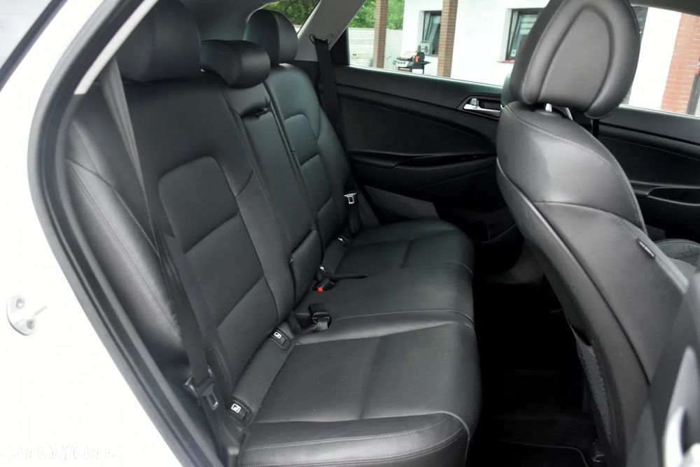 Hyundai Tucson - 24