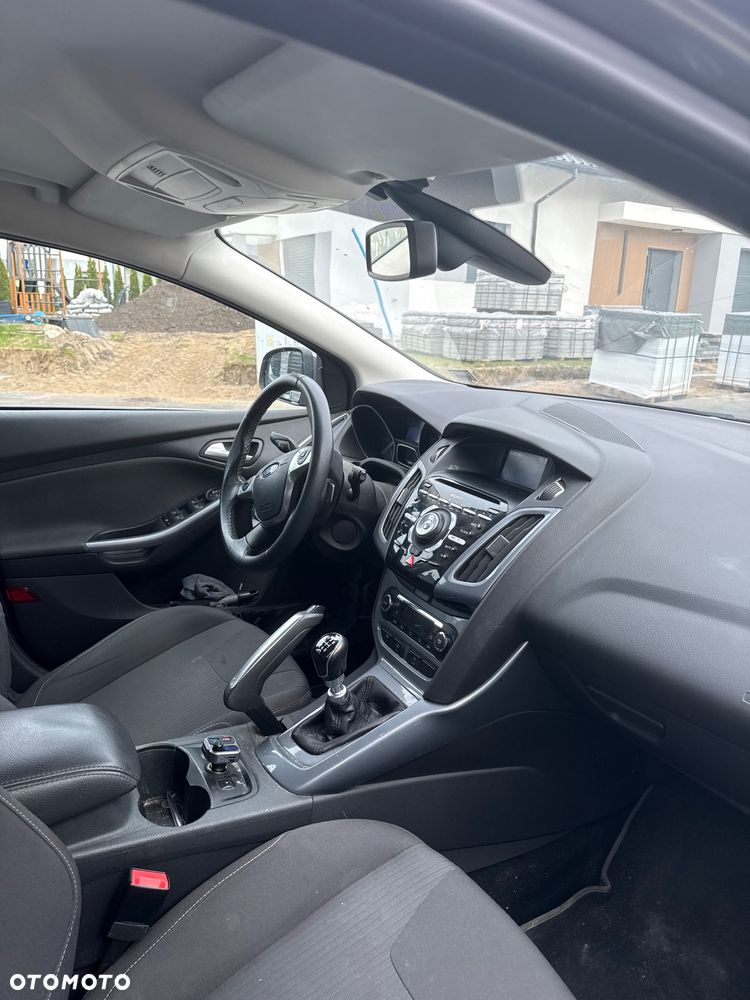 Ford Focus 1.6 TDCi Edition - 8