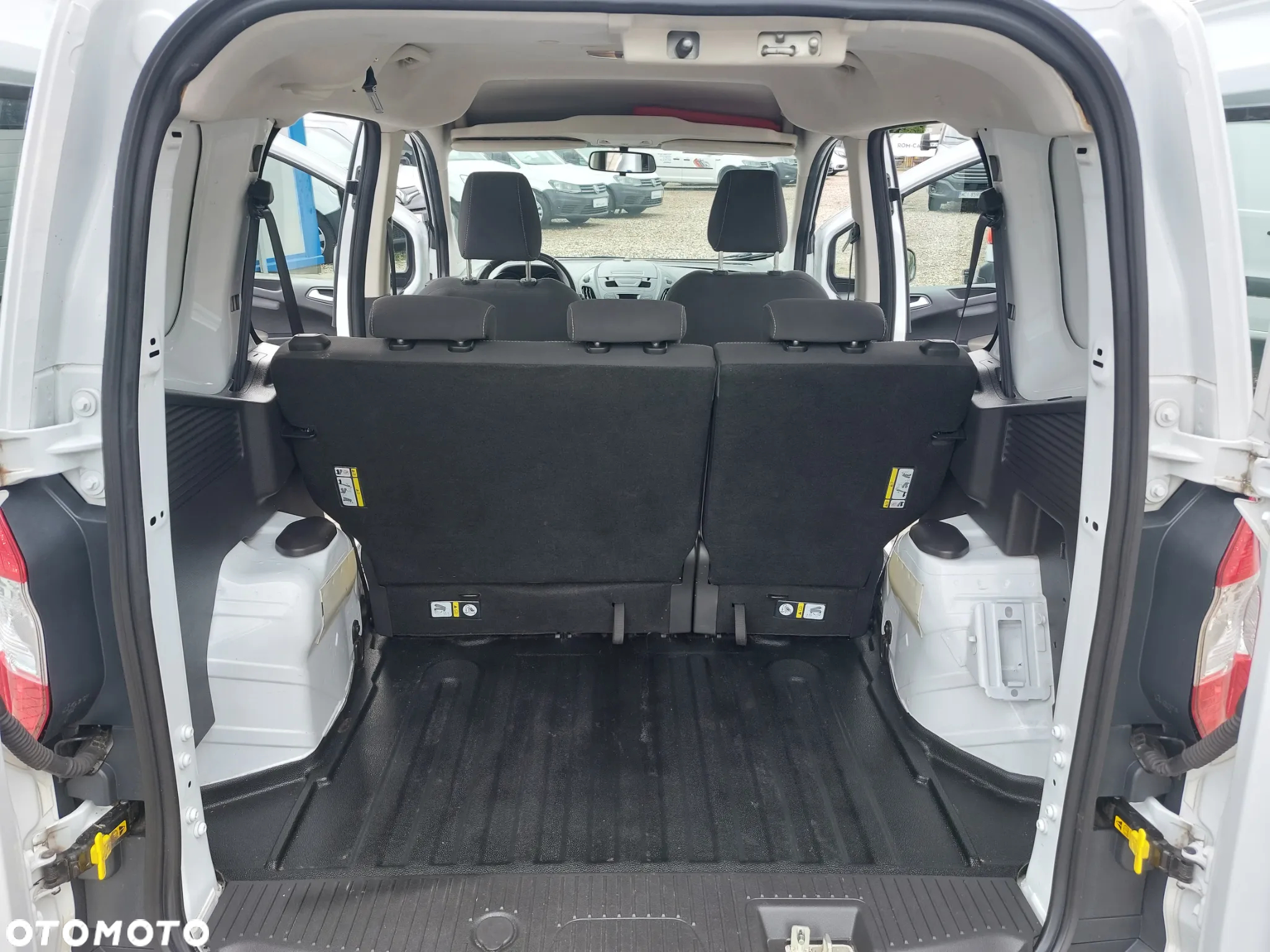 Ford Transit Courier 1.5 TDCi Trend - 20
