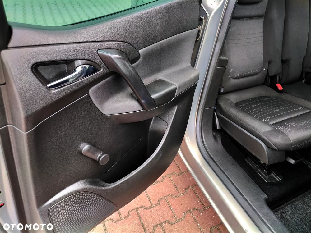 Opel Meriva 1.4 T Cosmo - 30