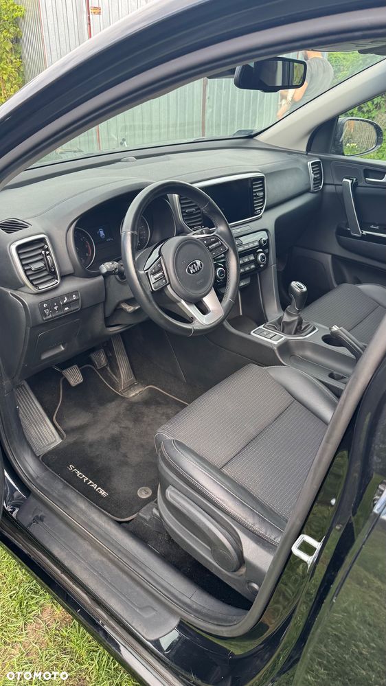 Kia Sportage 1.6 T-GDI Black Edition 2WD - 5