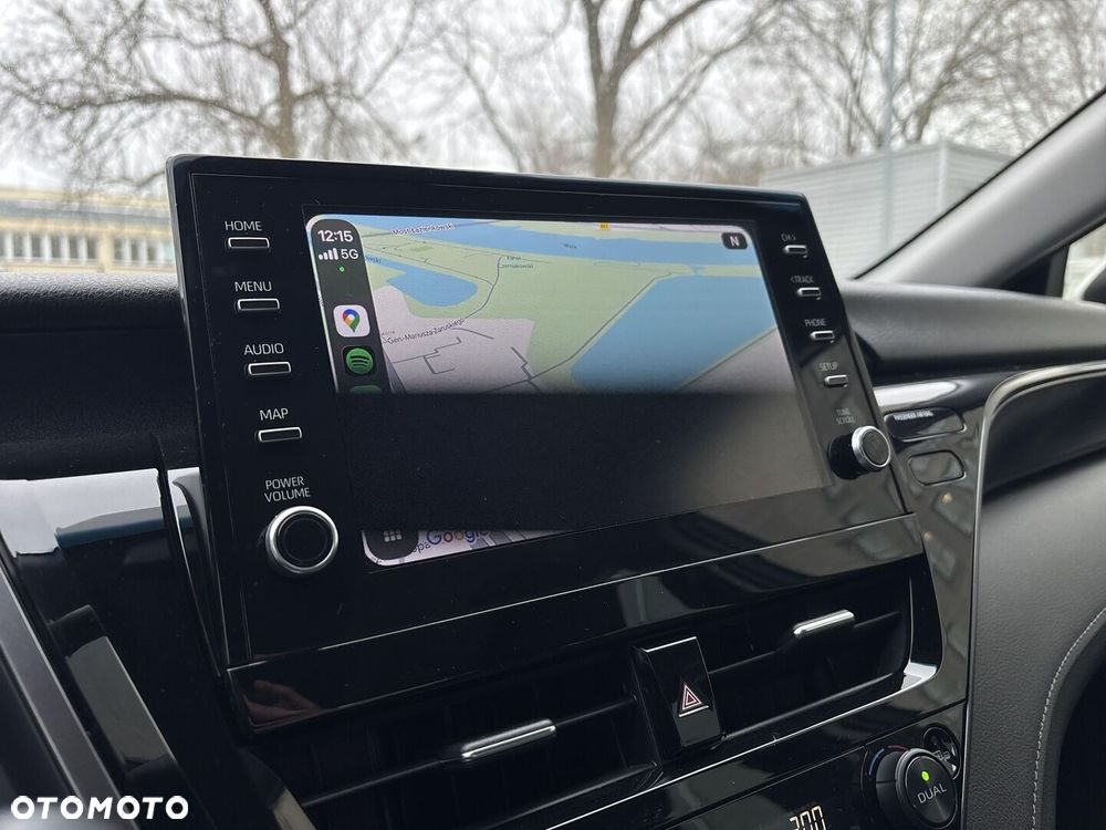 Toyota Camry 2.5 Hybrid Executive CVT - 36