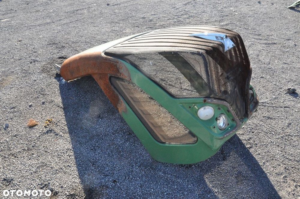 MASKA POKRYWA SILNIKA FENDT 724 - 1