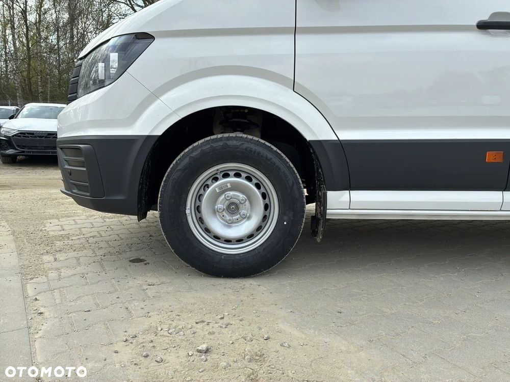 Volkswagen Crafter 35 Furgon L4H3, 2.0 TDI 177 KM, r. o. 4490mm, Wysoki dach - 39