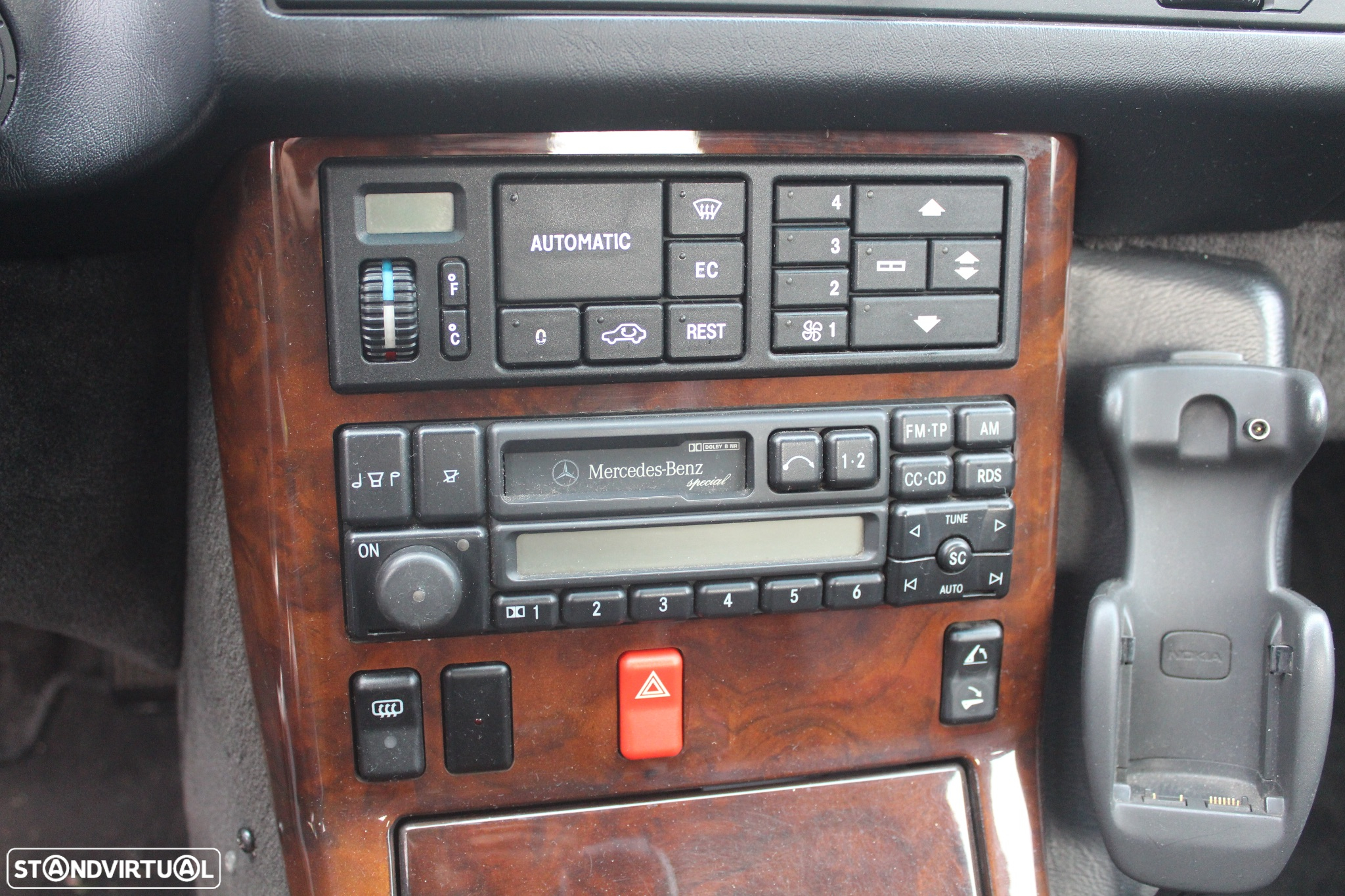 Mercedes-Benz SL 280 Standard - 11