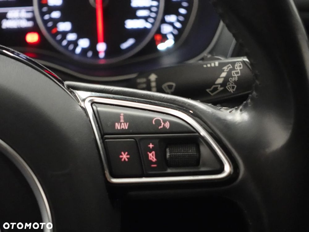 Audi A6 Avant 2.0 TDI quattro S tronic - 39