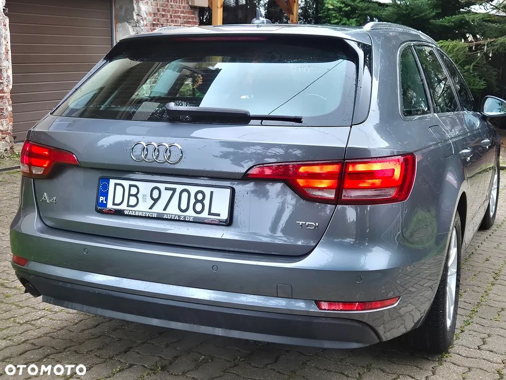 Audi A4 - 5
