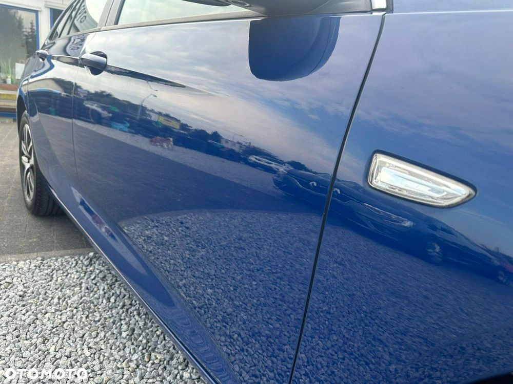 Opel Insignia - 29