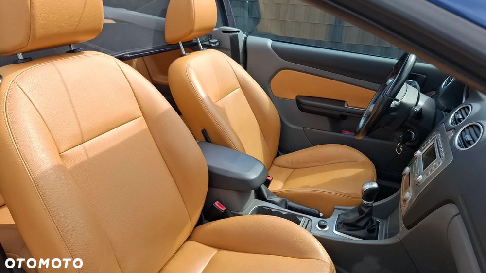 Ford Focus 2.0 16V Titanium - 7