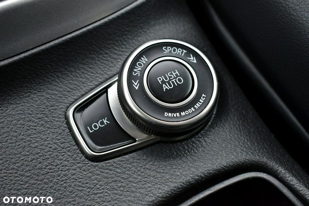 Suzuki SX4 S-Cross 1.4 T Premium 4WD - 26