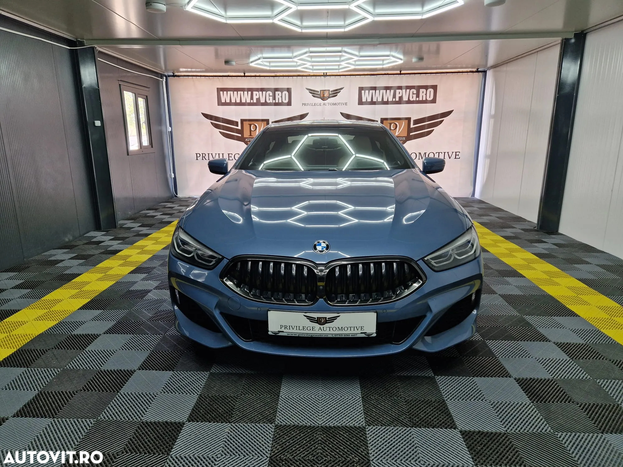 BMW Seria 8 - 2
