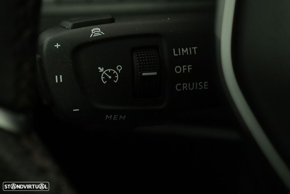 Peugeot 3008 1.2 PureTech GT EAT8 - 18
