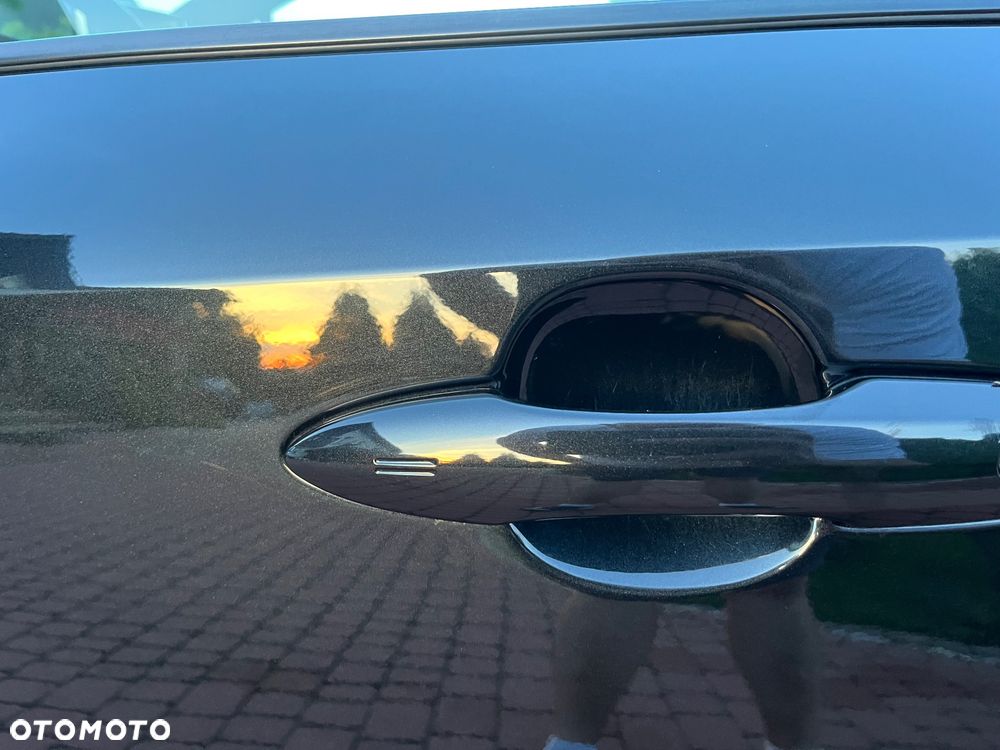 Toyota Corolla - 22
